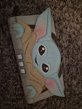 Loungefly The Child Crossbody Wallet - Mint & Tan
